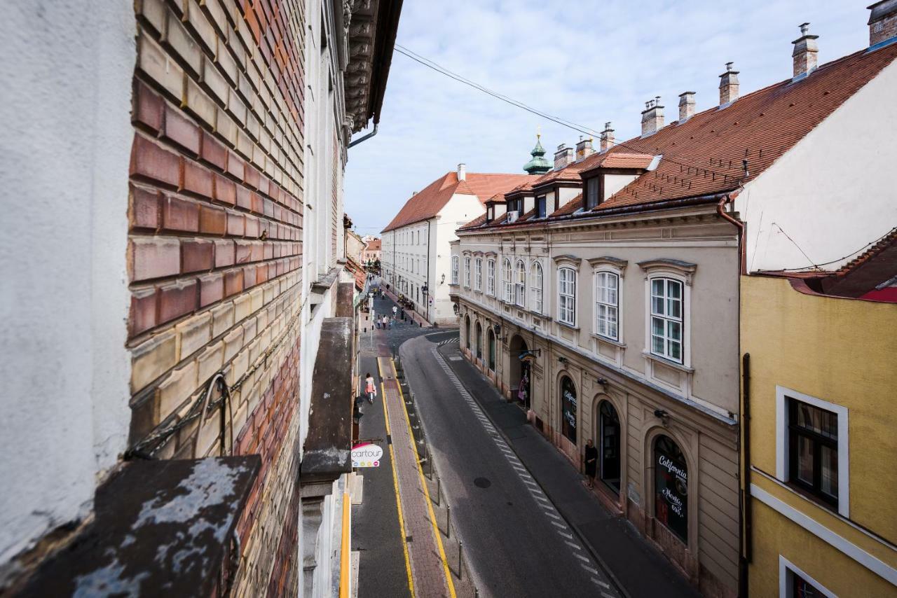 Gold Apartment - Gyor Luaran gambar
